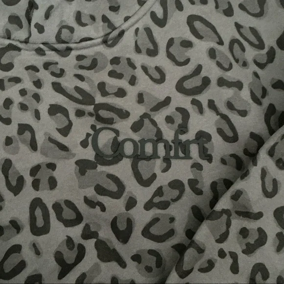 Comfy Gray Leopard Print Kids Hoodie - Picture 3 of 5